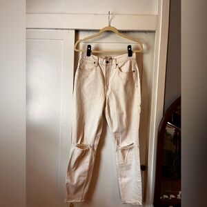 Off-white high-rise curvy skinny jeans